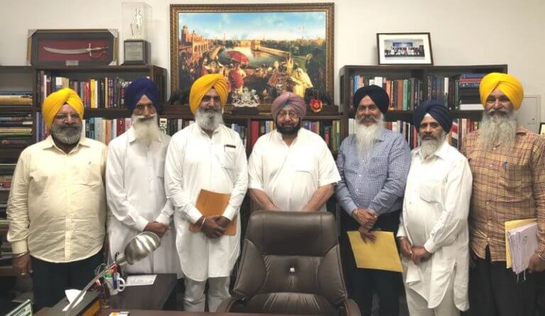 PUNJAB CM ASSURES JODHPUR DETENUES DELEGATION OF ALL EFFORTS TO PERSUADE CENTRE TO WITHDRAW APPEAL AGAINST COMPENSATION