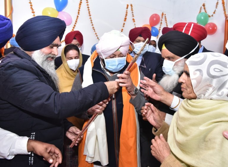 Punjab Chief Minister Captain Amarinder Singh during his visit to Dera Baba Nanak on the conclusion of 550th Prakash Purb celebrations of Sri Guru Nanak Dev Ji