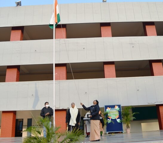 Sacred Heart celebrated 72nd Republic day with great patriotic fervor