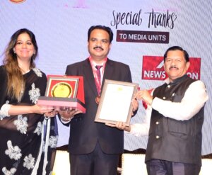 Social Worker Dr. Satish Garg Honored with ‘Desh Ratna Award’