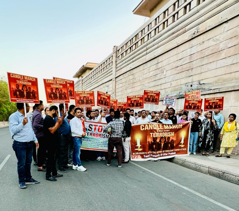 Travel Trade Fraternity of Uttar Pradesh Organizes Candle March to Condemn Pahalgam Attack on Tourists