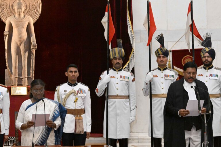 Read more about the article Justice B.R. Gavai Takes Oath as 52nd Chief Justice of India at Rashtrapati Bhavan