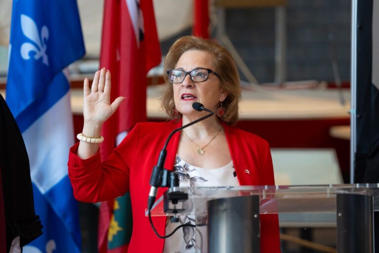 Read more about the article Canada strengthens regulation of immigration and citizenship consultants