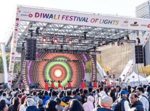 Read more about the article Toronto Set to Shine Bright: 4th Annual Diwali Festival of Lights Returns to Nathan Phillips Square